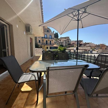 We Home Taormina Center With Parking Extérieur photo
