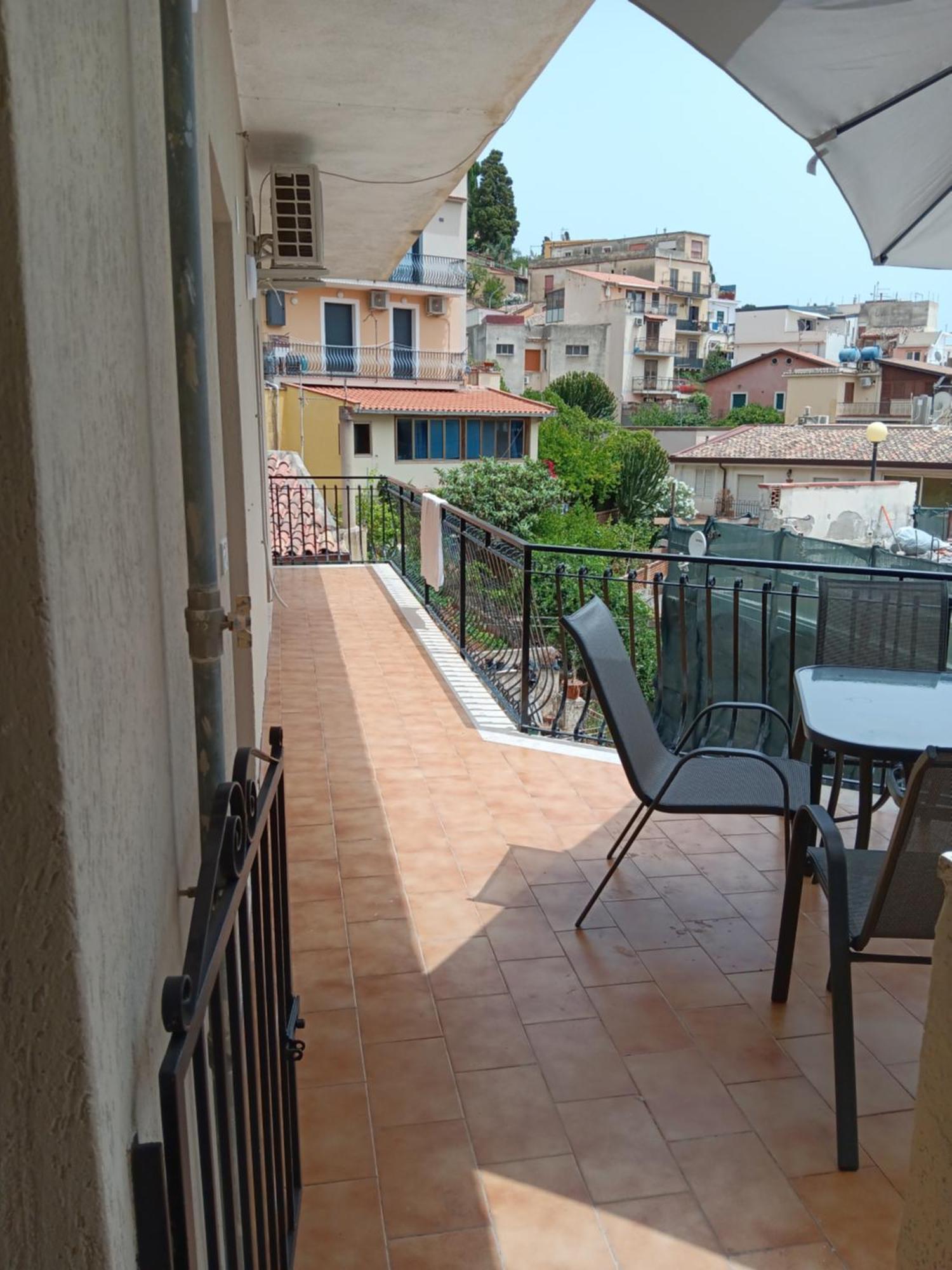 We Home Taormina Center With Parking Extérieur photo
